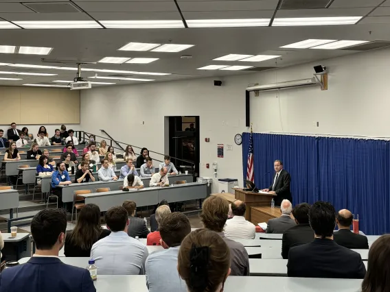 Dean Miller talks to students at 2024 orientation 