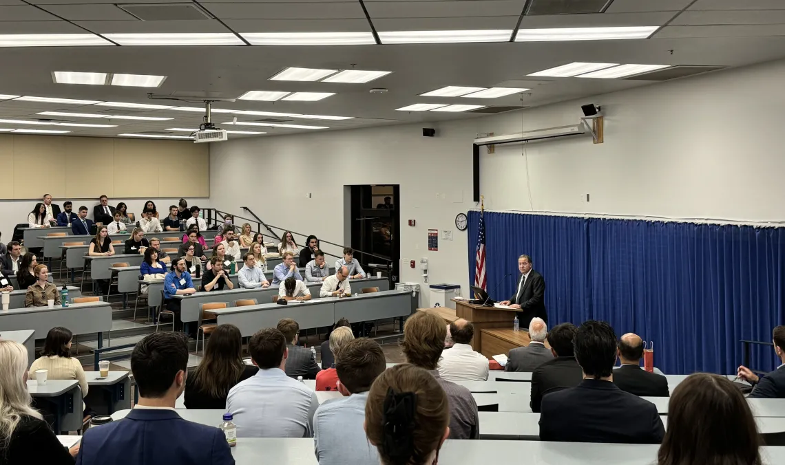 Dean Miller talks to students at 2024 orientation 