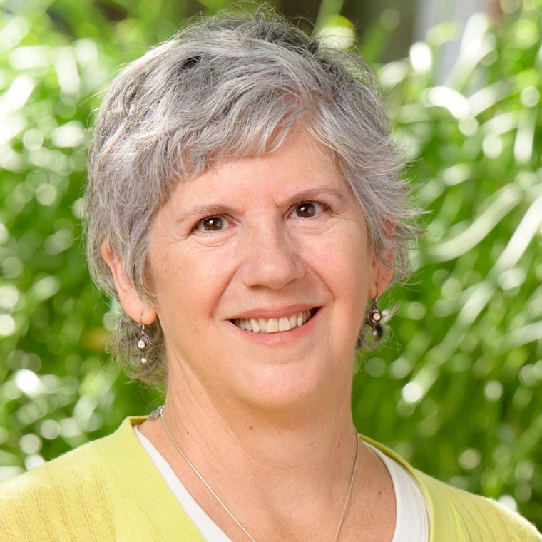 Amy Craddock headshot